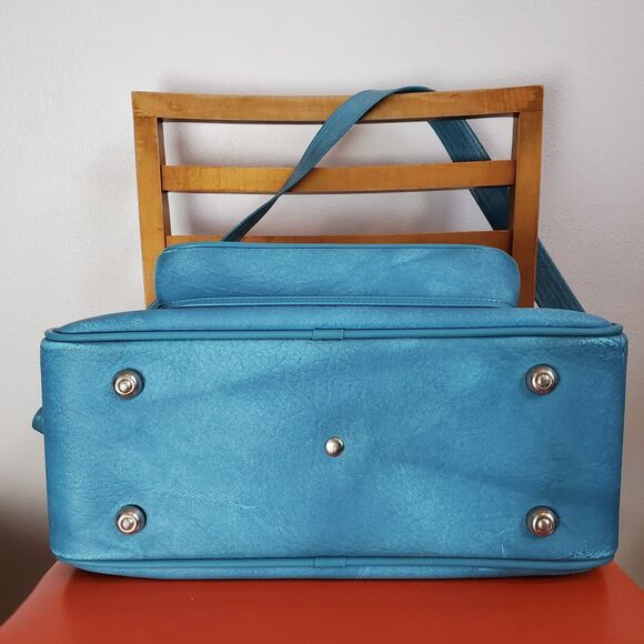 Vintage 60s Escort Blue Naugahyde Travel Bag - Picture 6 of 10